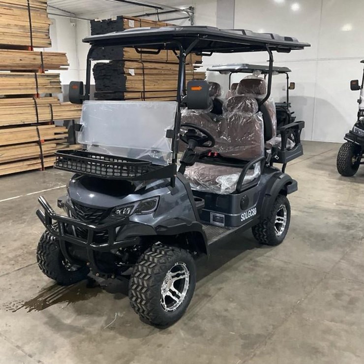#1269 • SDLGC80 GOLF CART* - Middlebury, IN