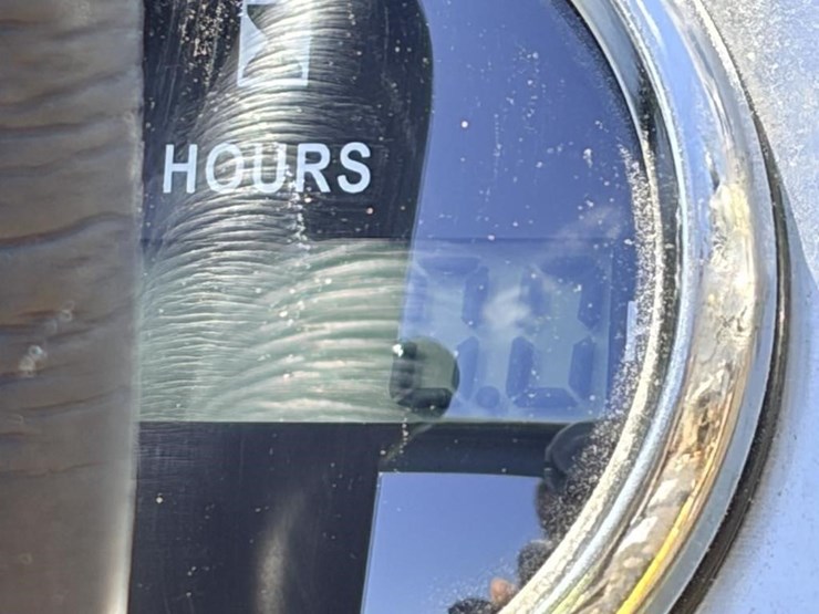 2026-agt-kkta27-skid-steer-loader-image-13