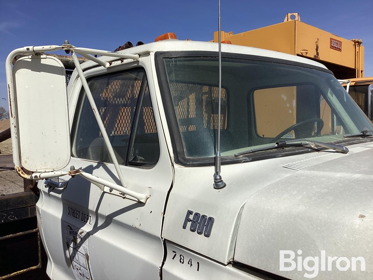 1978-ford-f800-image-16