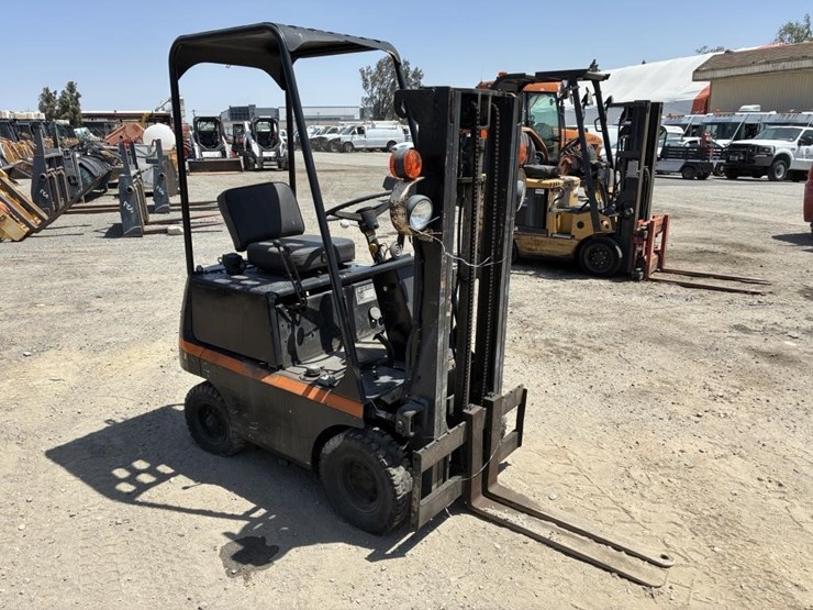 datcon-forklift-image-2
