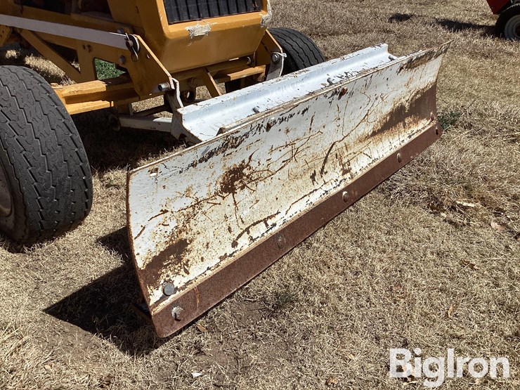 international-cub-lo-boy-image-16