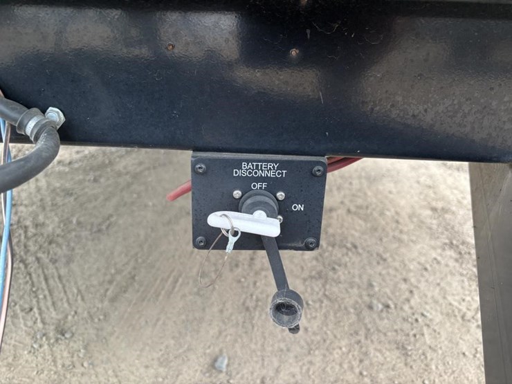 2020-wildwood-wdt26dbud-ca-travel-trailer-image-9