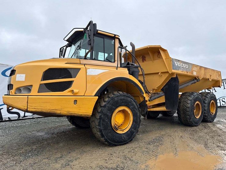 2012-volvo-a25f-image-1