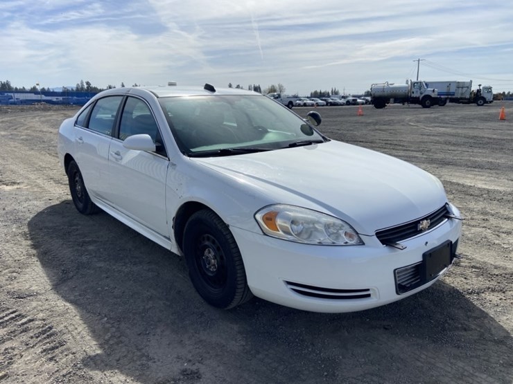 2011-chevrolet-impala-sedan-image-7
