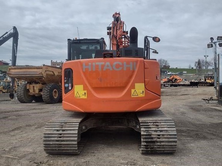 2018-hitachi-zx135us-6-image-4