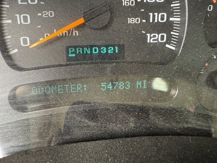 2005-chevrolet-silverado-3500-image-35