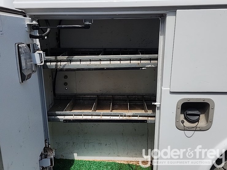 2018-chevrolet-silverado-3500hd-image-20