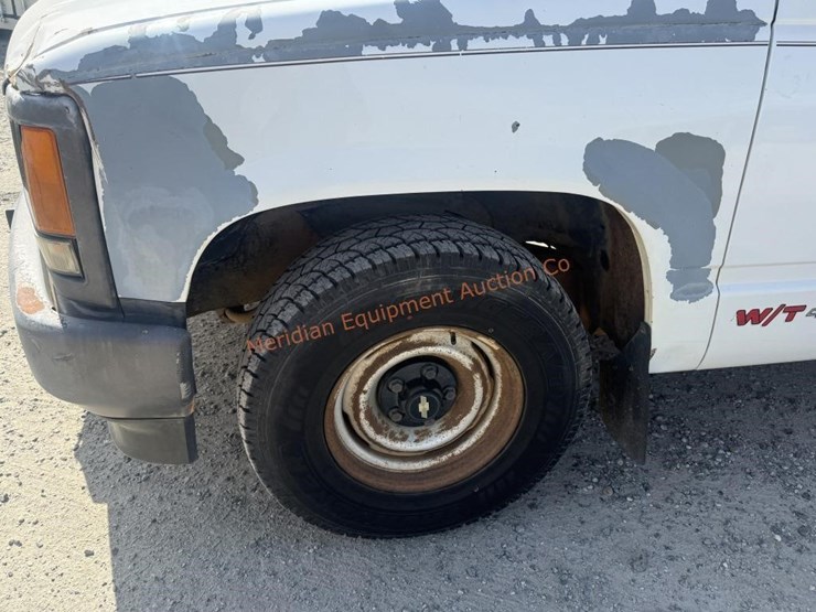 1992-chevrolet-cheyenne-1500-image-15