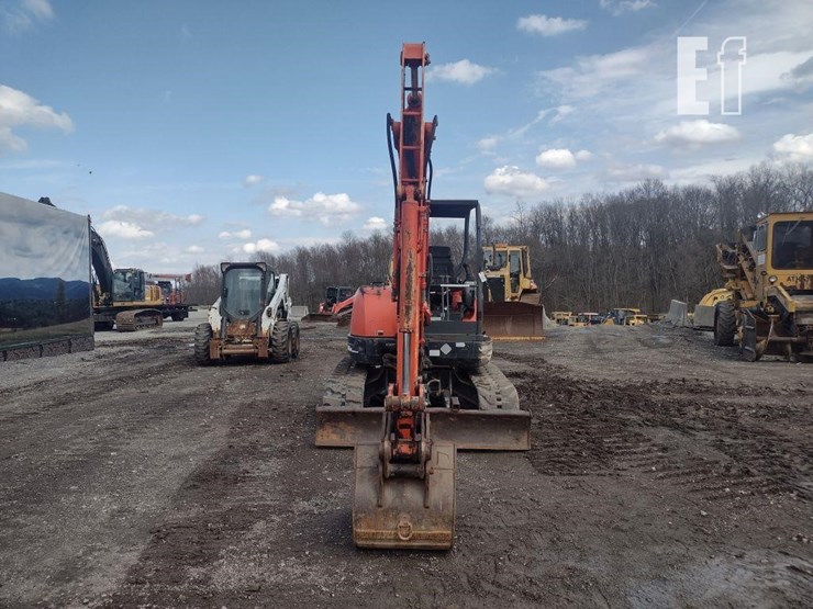 2006-kubota-kx161-3-image-2