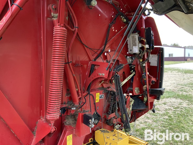 2018-new-holland-roll-belt-560-image-16