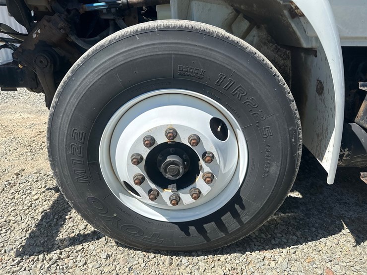 2009-international-durastar-4300-image-77