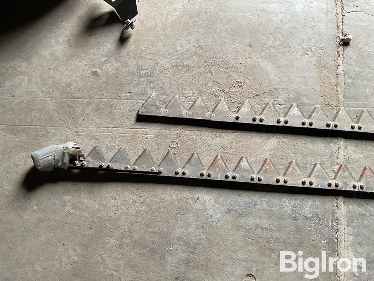 macdon-sickle-image-12