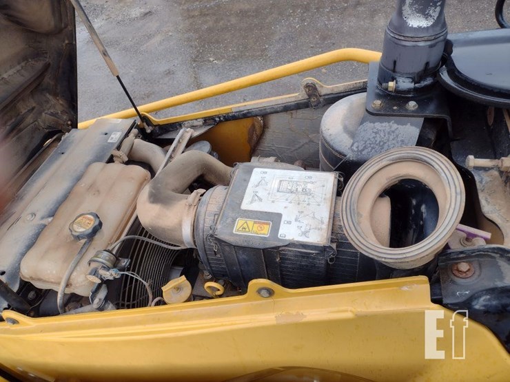 2010-caterpillar-420e-st-image-30