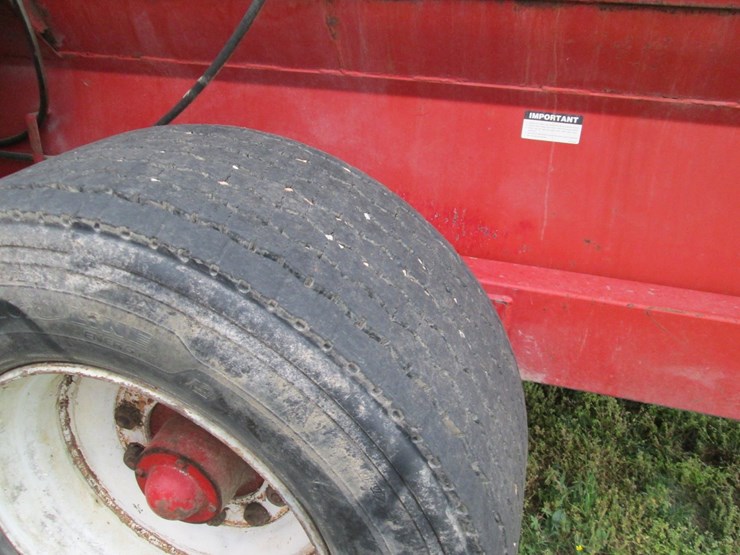 #46183-•-schuler-pull-type-feed-mixer-image-5