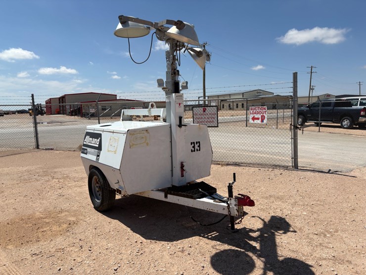 allmand-bros-maxi-lite-v-image-1