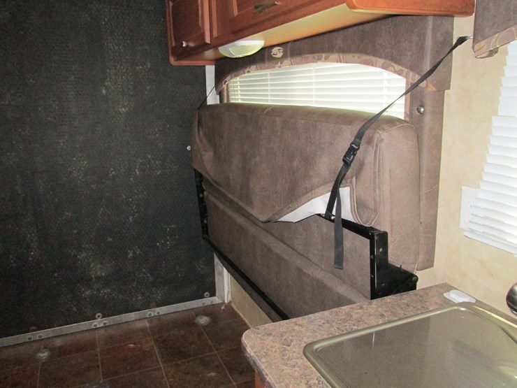 #36745-•-2011-forrest-river-stealth-24'-t/a-travel-trailer-4x4tsfw22bc009247-image-33