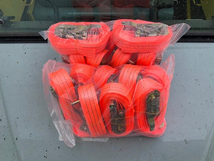 #960-•-3-meter-ratchet-straps*---middlebury,-in-image-1