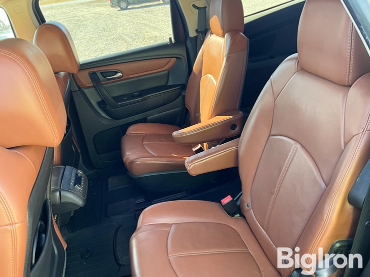 2016-chevrolet-traverse-image-20