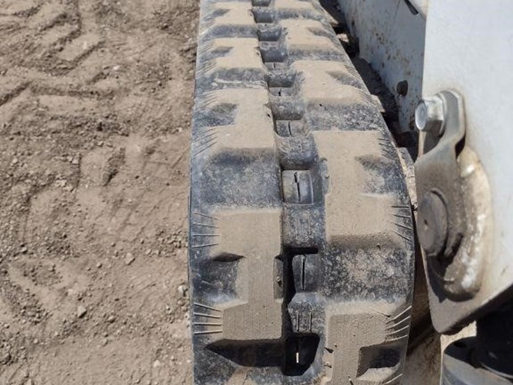 2020-bobcat-mt85-image-15