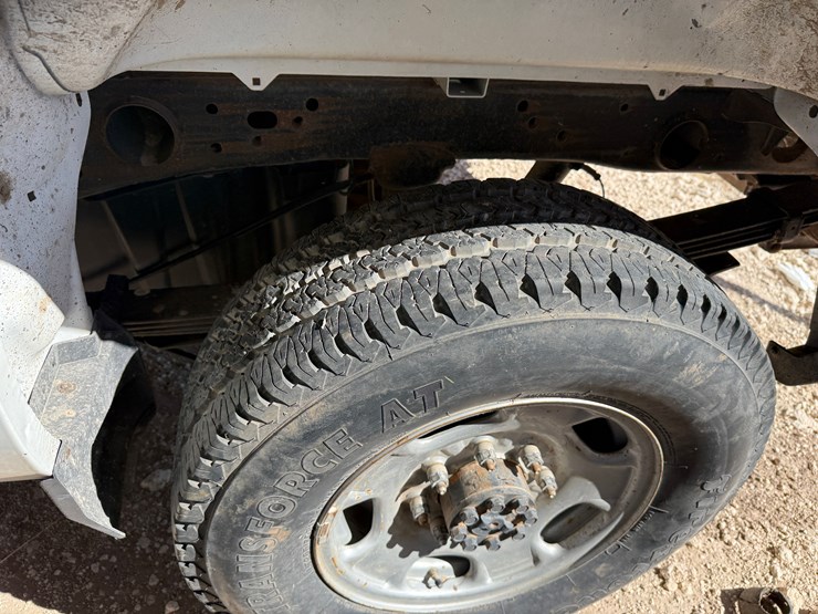 2019-chevrolet-silverado-2500hd-image-8