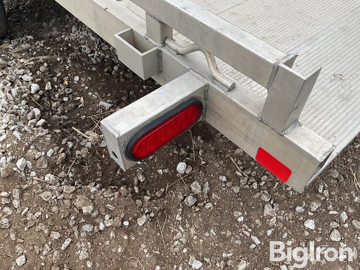 2018-aluma-s/a-utility-trailer-image-16