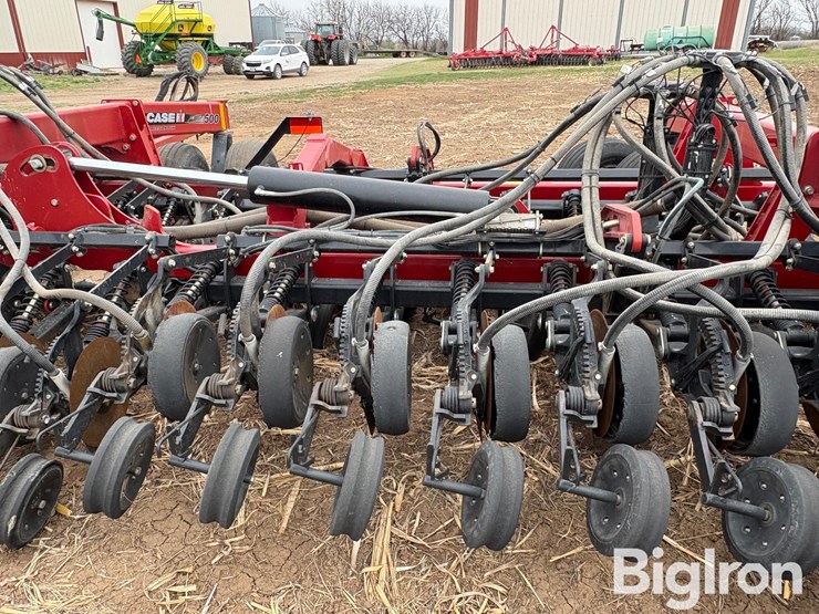 2016-case-ih-2016-image-16