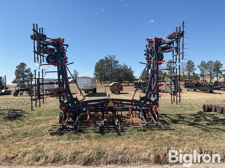 flexi-coil-c820-field-cultivator-image-6