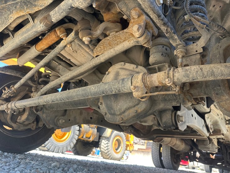 2019-ford-f550-image-47