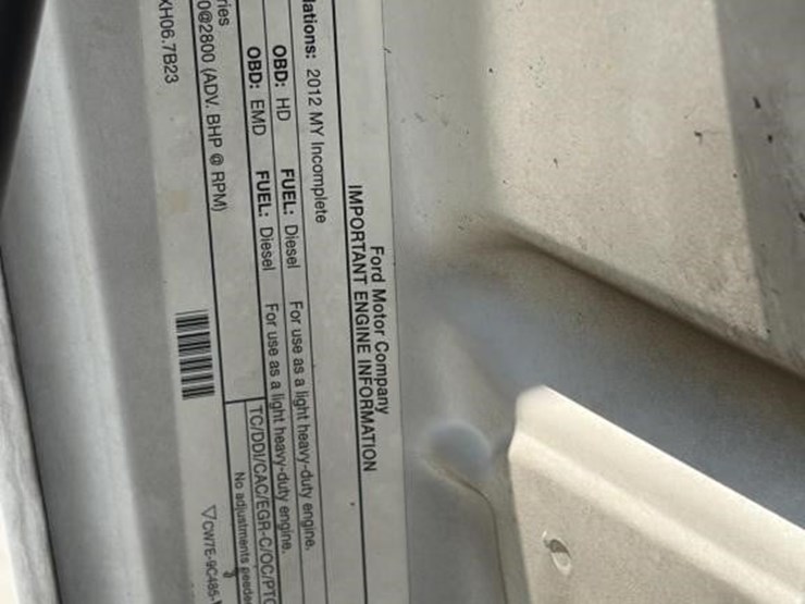 2012-ford-f550-image-8