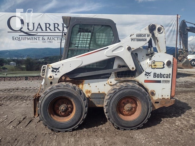 2012-bobcat-s650-image-16