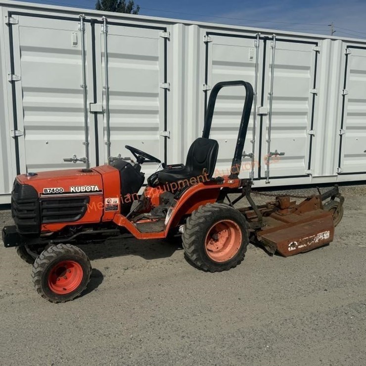 KUBOTA B7400
