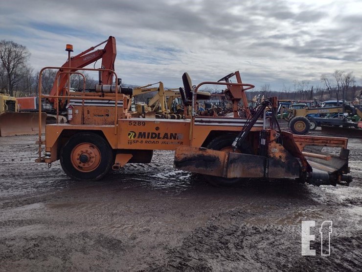 2002-midland-spd8-image-3