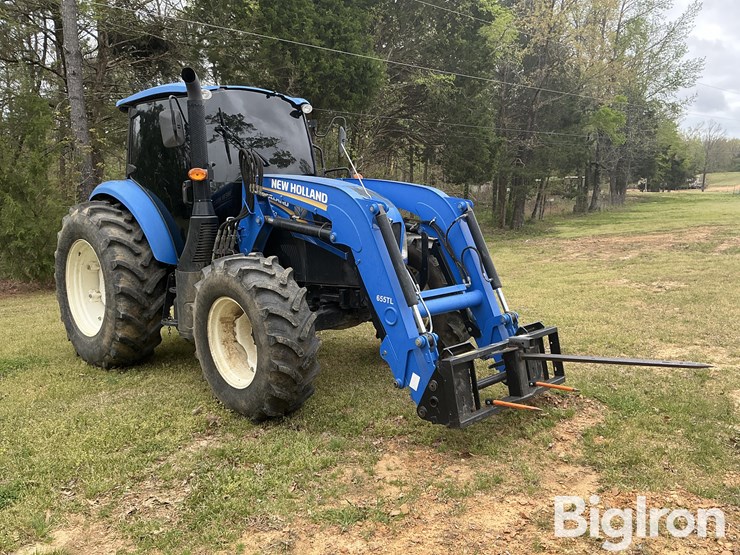 2015-new-holland-t4.110-image-3