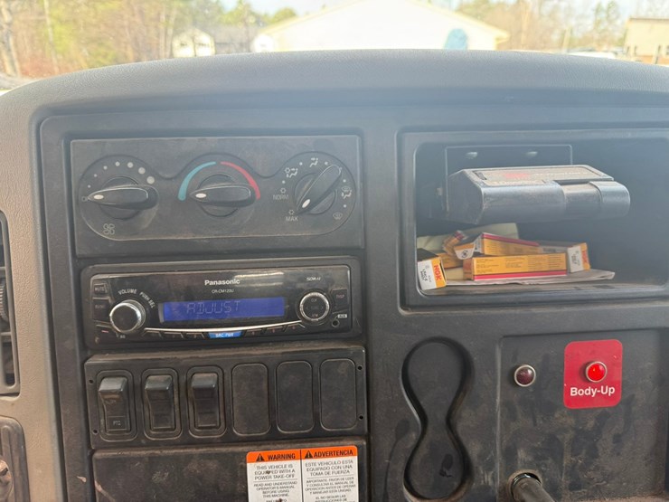 2011-international-terrastar-image-43