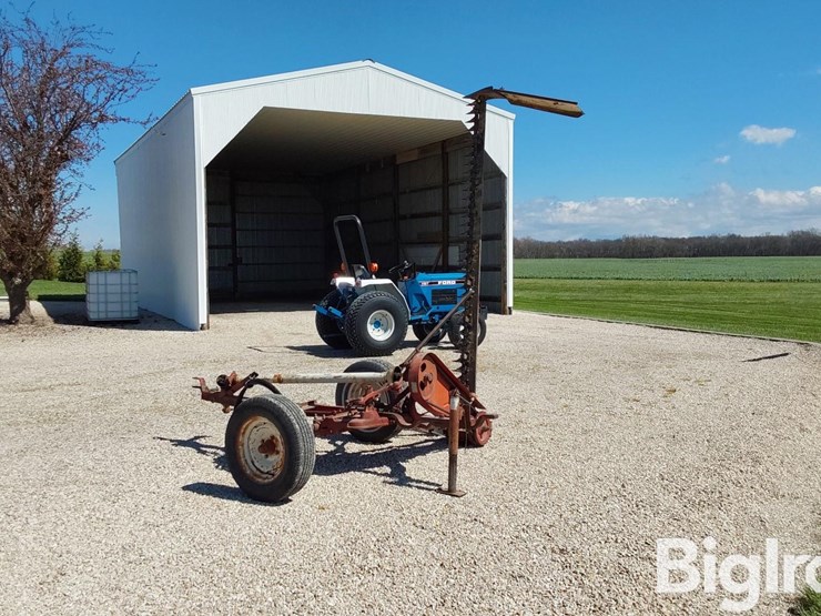 international-1100-image-7