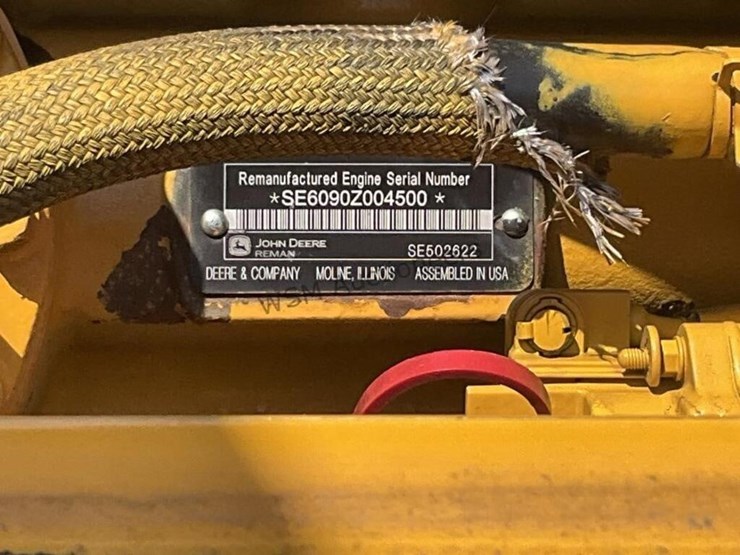 2011-deere-672g-image-17