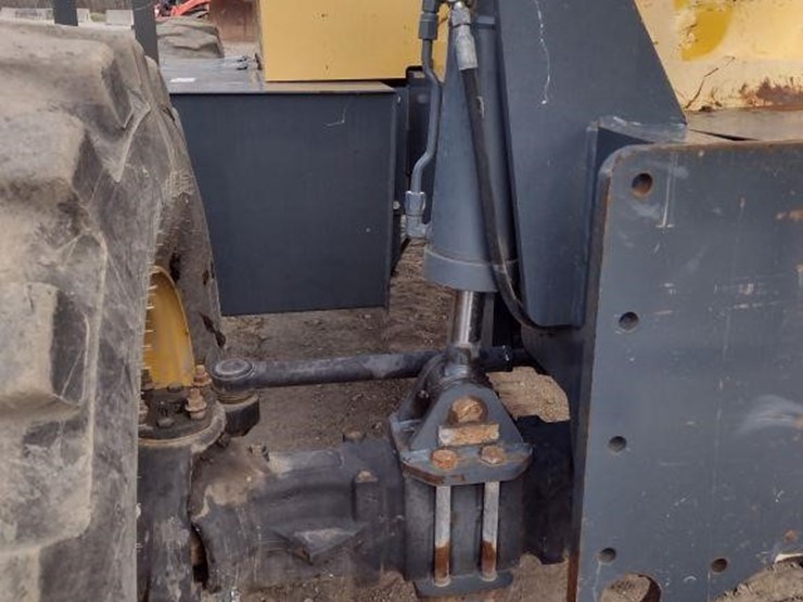 2018-gehl-rs8-42-image-19