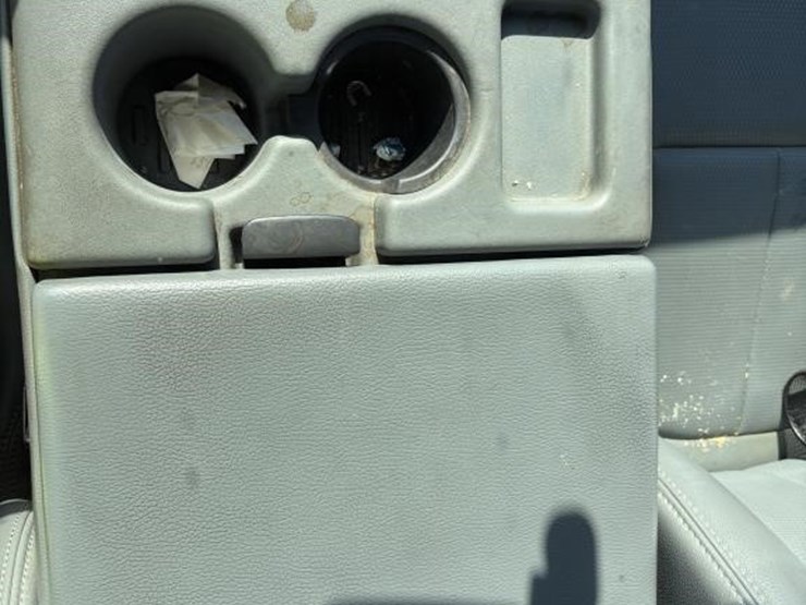 2011-ford-f250-image-18