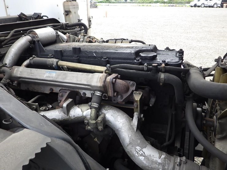 2006-mitsubishi-fuso-fm61f-image-34