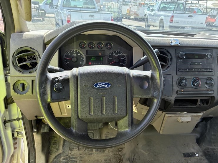 2008-ford-f250-image-16