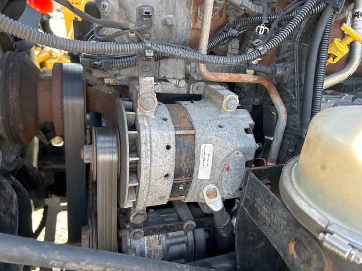 2018-kenworth-t680-image-55