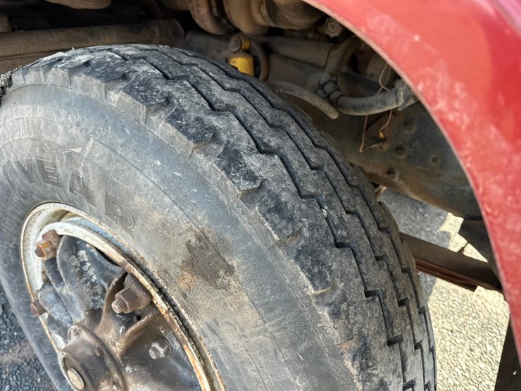 1984-ford-tractor-image-64