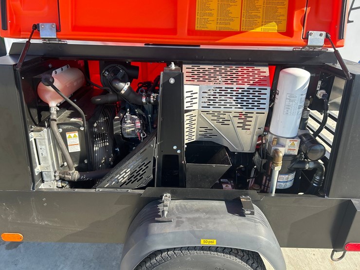 2023-massey-ferguson-8-image-26