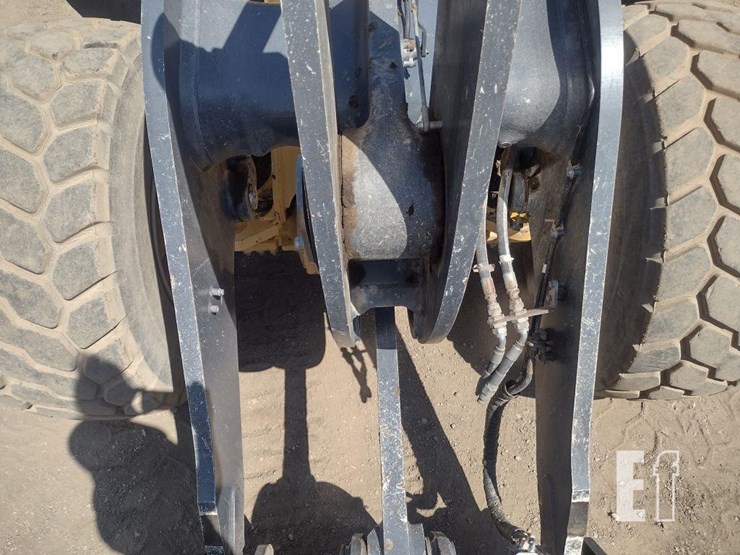 21-deere-724p-image-27