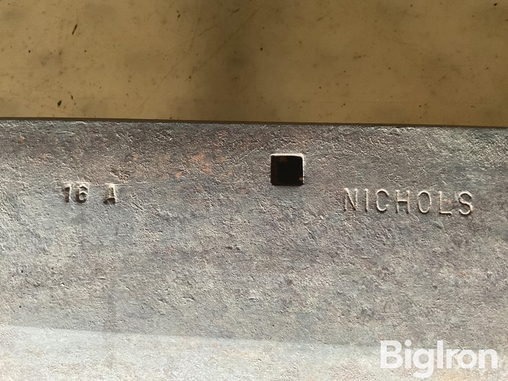 moldboard-plow-lays-image-20