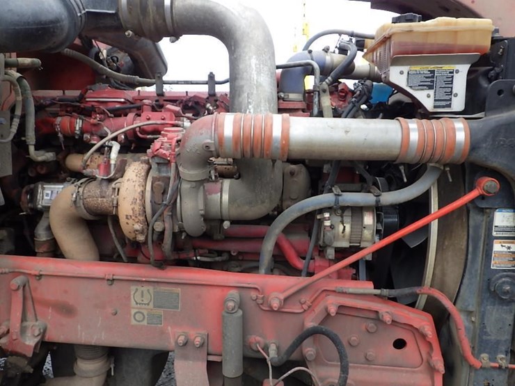 2016-peterbilt-3-axle-logging-truck-image-63