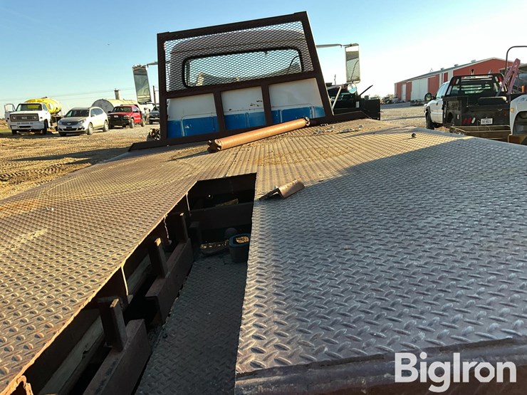 1976-international-1600-s/a-flatbed-truck-image-16