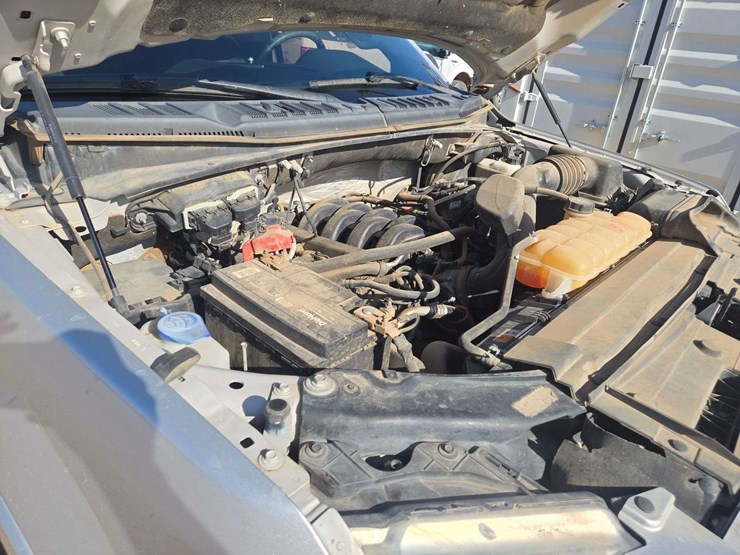 2017-ford-f150-xl-image-22