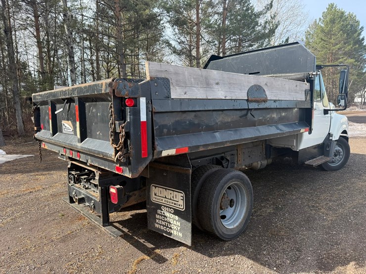 2011-international-terrastar-image-5