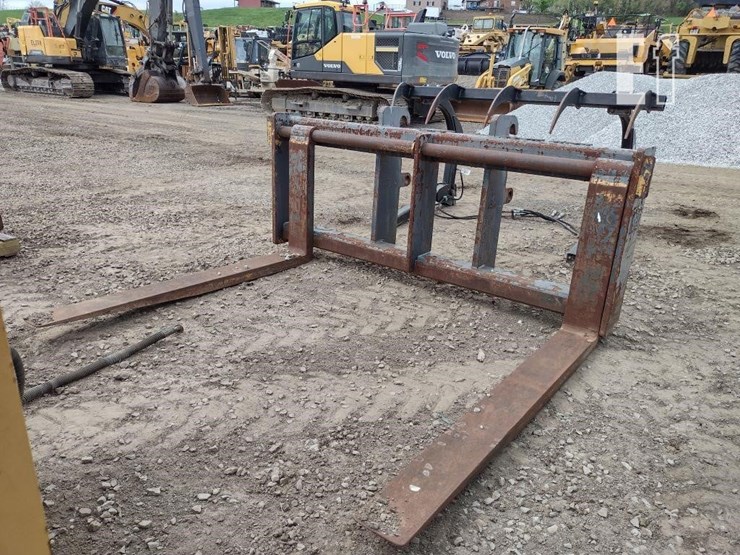 caterpillar-950g-image-2